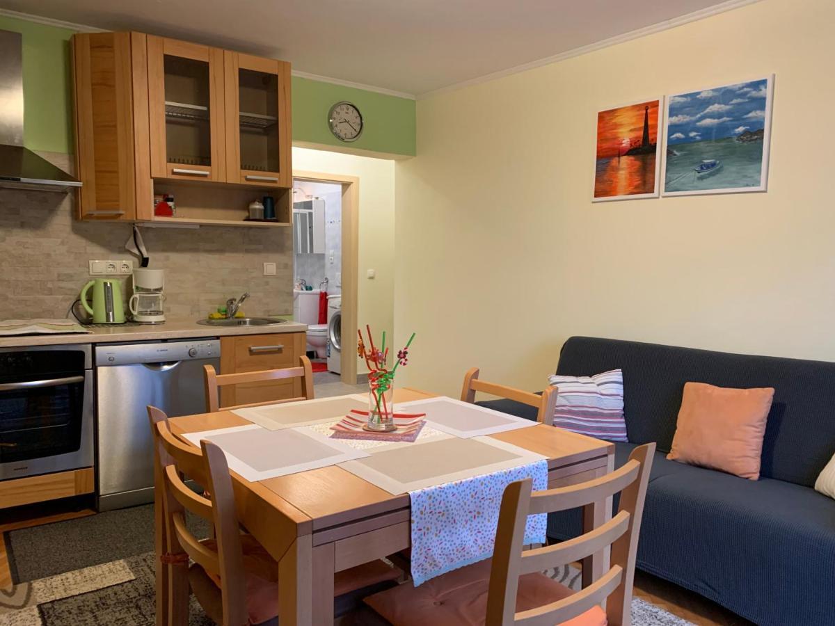 Apartments 4Mios Ražanac Екстериор снимка