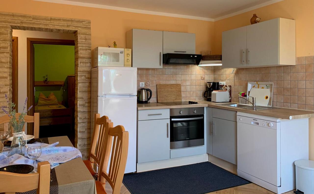 Apartments 4Mios Ražanac Екстериор снимка