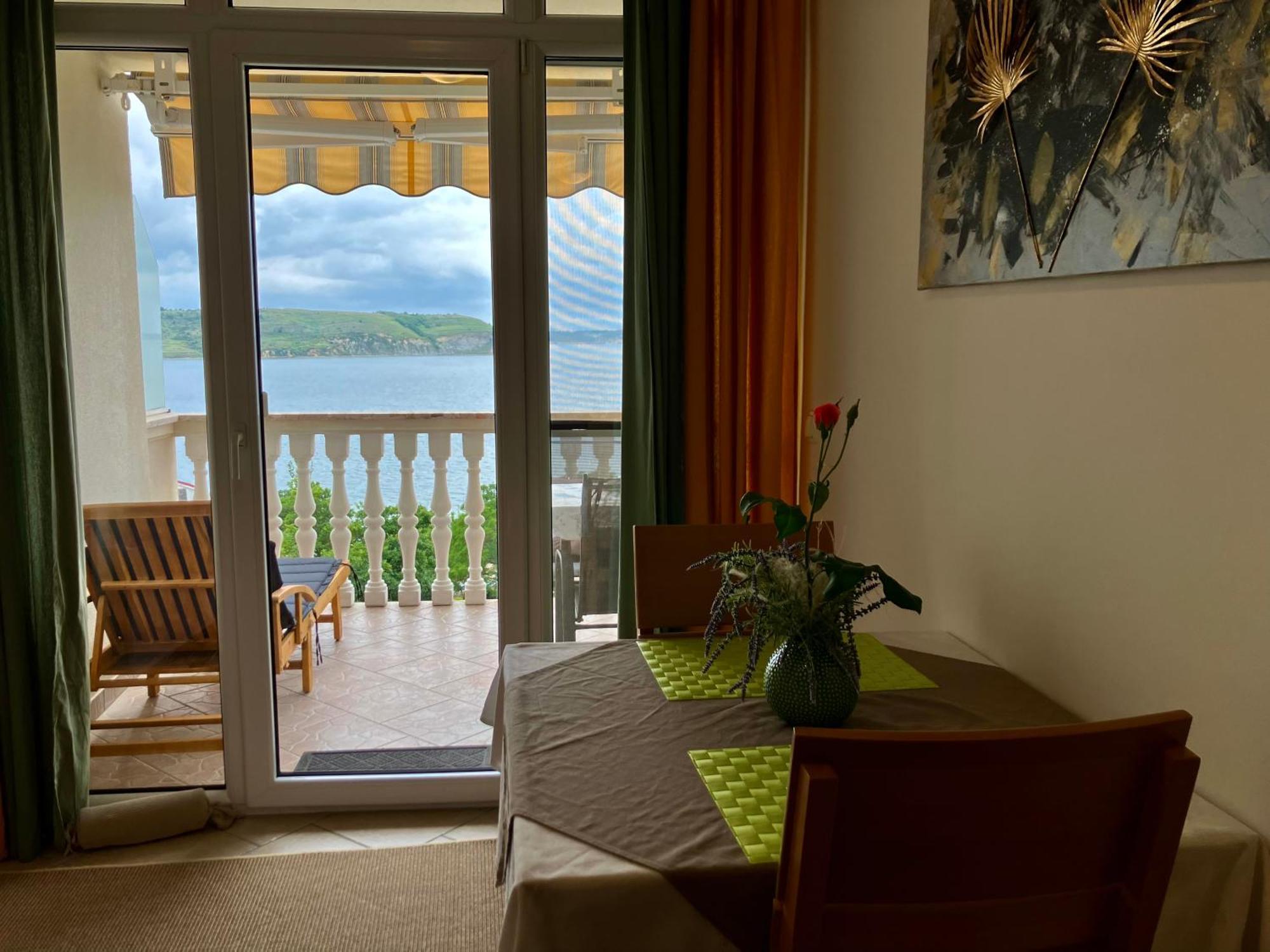 Apartments 4Mios Ražanac Екстериор снимка