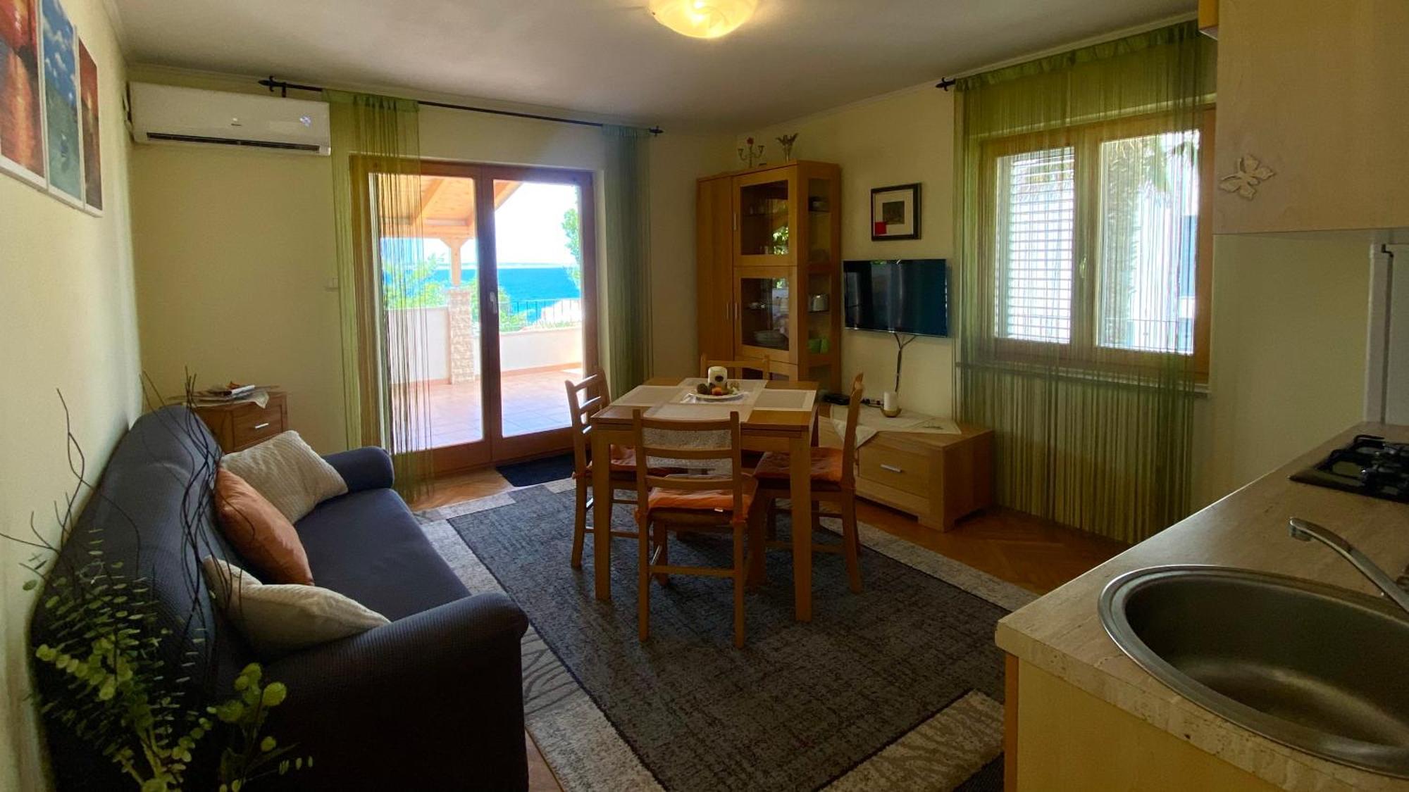 Apartments 4Mios Ražanac Екстериор снимка