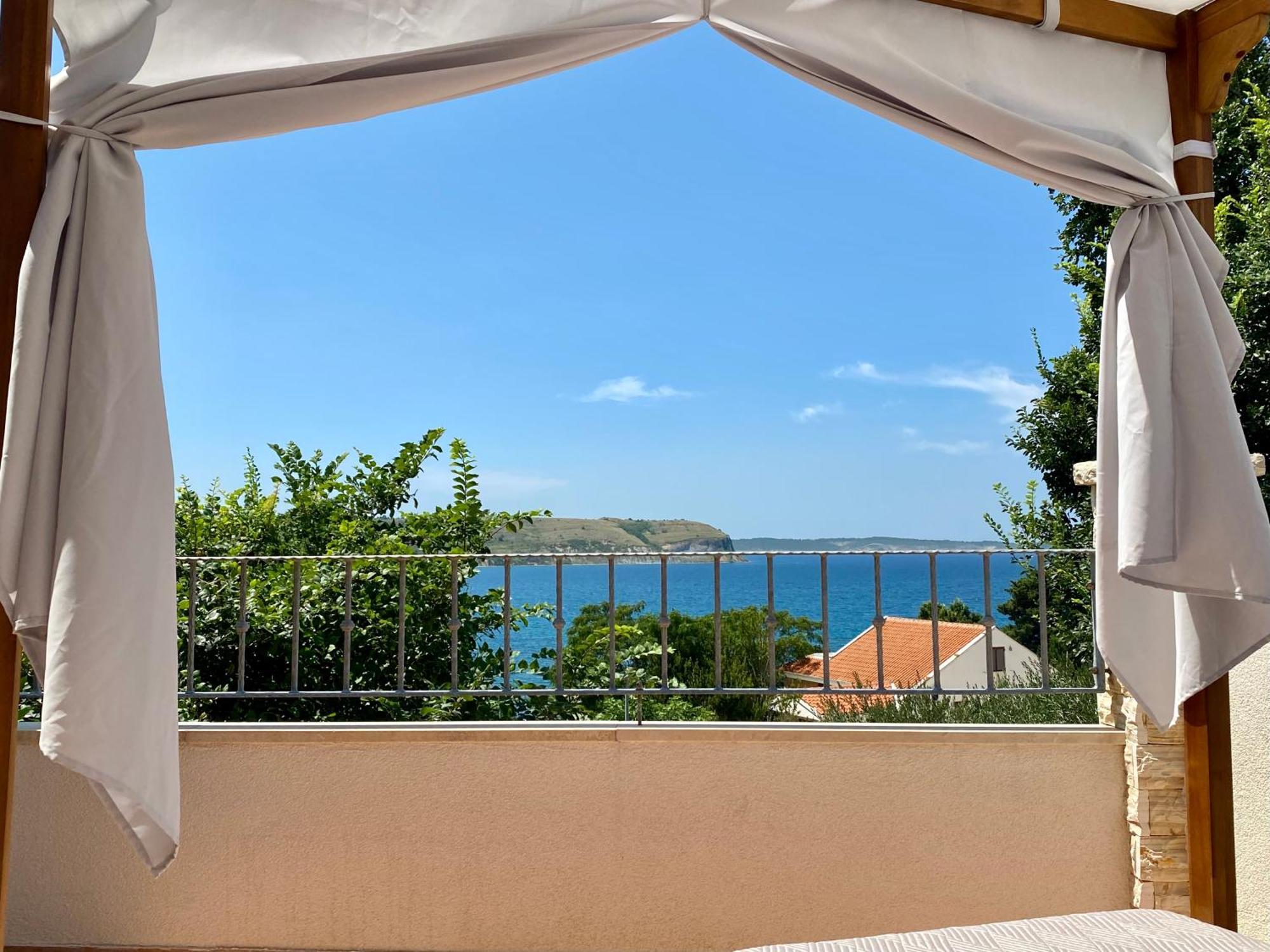 Apartments 4Mios Ražanac Екстериор снимка
